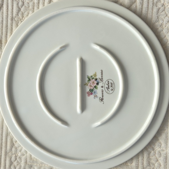 Andrea by Sadek Made in Japan Porcelain Cheese Plate/Board Flowers/ Berries - Picture 2 of 4